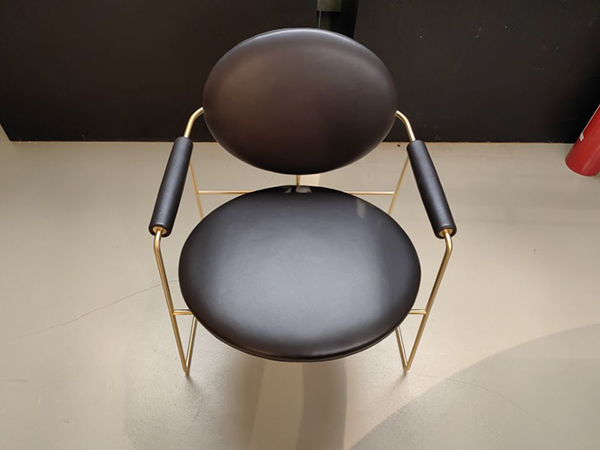 意大利椅子 <br>66 x 57 x 83h <br>SOC 003