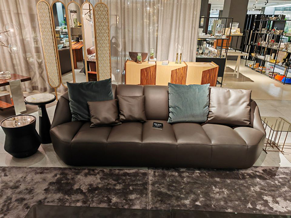 4 人座卓越 沙發<br>260 x 100 x 75 cm <br>SO 012