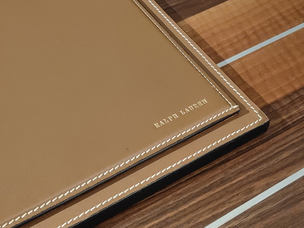 意大利主人書案<br> 76 cm x 48 cm x 1.5 cm <br>SOOG 001