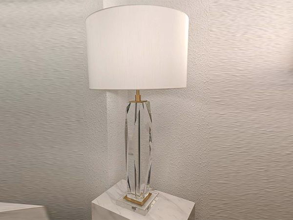 水晶枱燈 布藝 + 水晶  + 金屬<BR> 480 x H950<BR> CM - L - 003